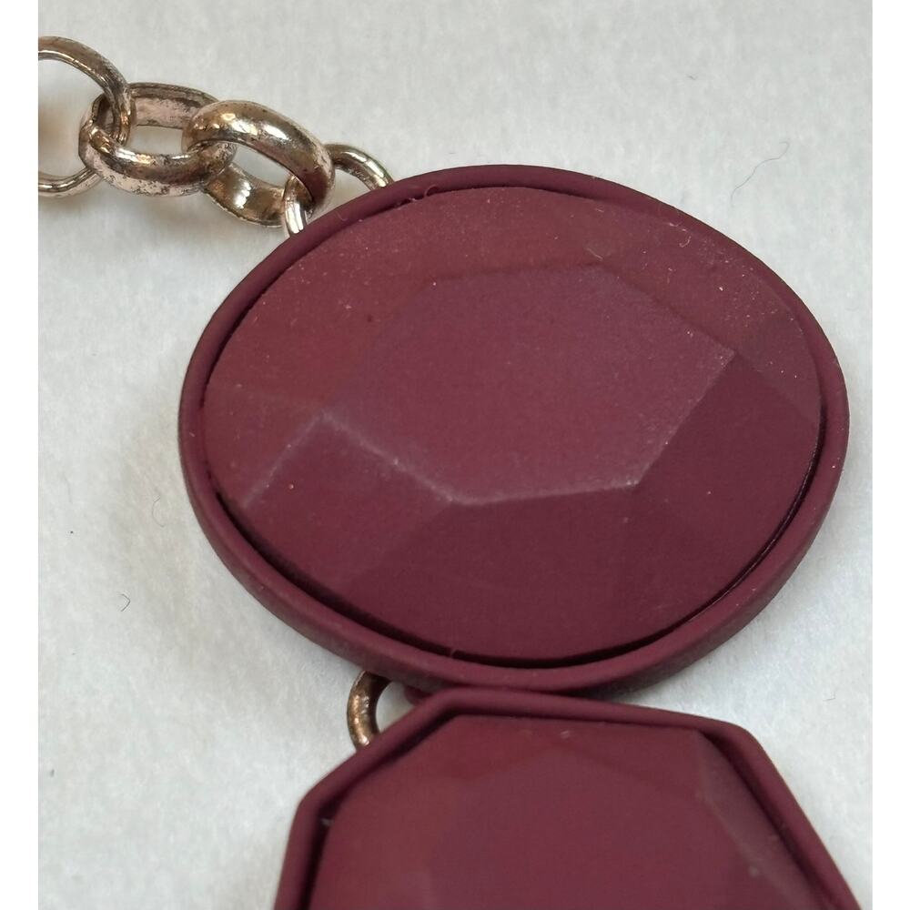CHARMING CHARLIE Necklace Gold Tone 18" Burgundy Matte Resin Statement Bib - Picture 5 of 6